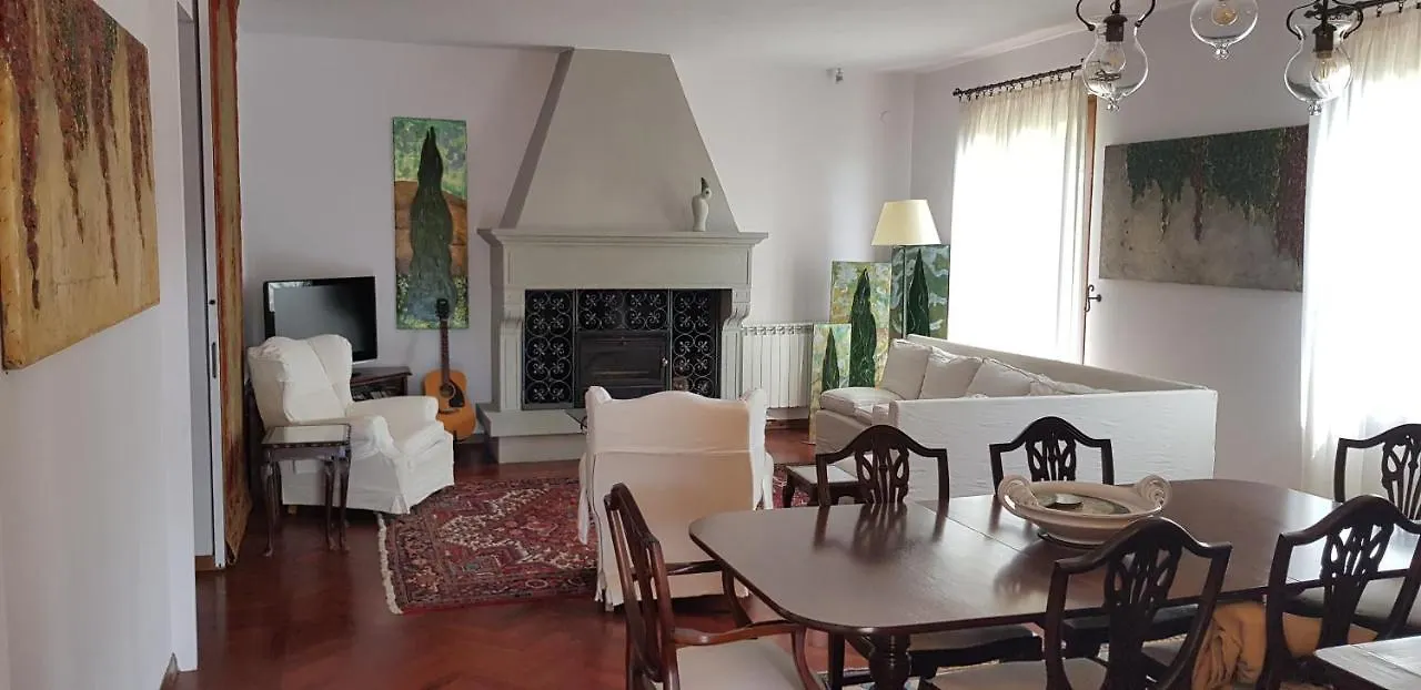 Deimori Lamassa Villa Borgo alla Collina Italy
